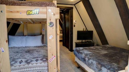Yeti Haus Home