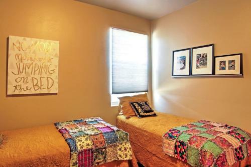 Las Cruces Home With Patio And Organ Mountain Views!