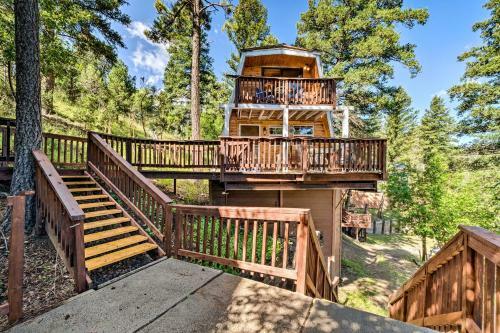 Quirky, Secluded Ruidoso Cabin 18mi To Ski Apache