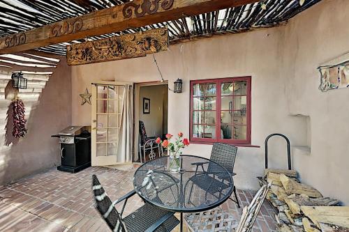 Apartamento Reposada - Charming Condo With Courtyard & Fireplaces Condo
