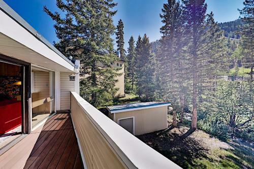 Apartamento Updated Mountainside Condo With Hot Tub Condo