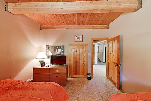 Apartamento Mountain Retreat With Serene Balcony Condo