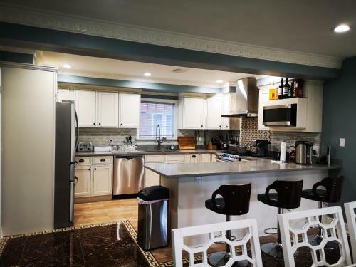 The Best Location Of Bayside House