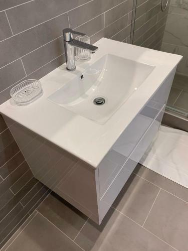 Cobble Hill Apartments 30 Day Stays