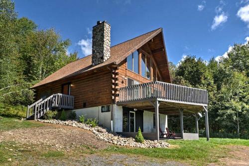 Catskill Chalet Cabin About 3 Mi From Belleayre Resort!