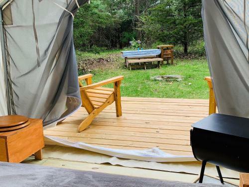 Tentrr Signature Site - Water And Woods