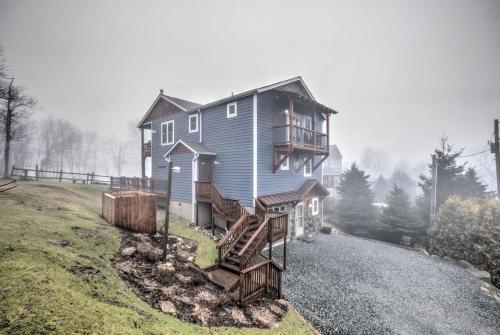 Ski-in And Ski-out Beech Mountain Cabin With Deck!