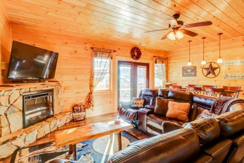 4 Bed 3 Bath Vacation Home In Bryson City