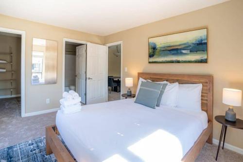 Apartamento Viagem - Charlotte - Comfy 2br W/gym+parking