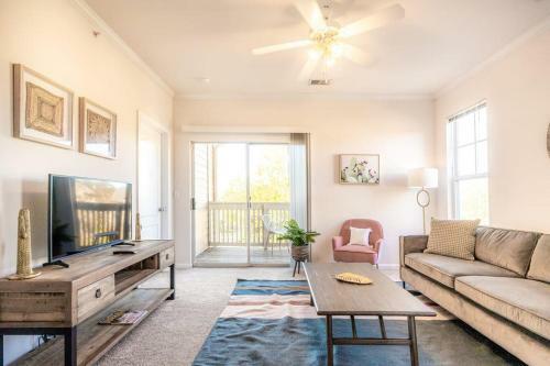 Apartamento Viagem Durham Bright 2br Balcony And Parking
