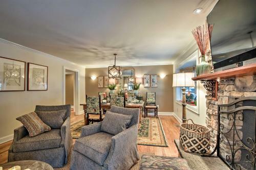 Mirror Lake Cottage With Private Deck, Waterfall