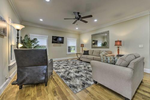 Remodeled Pittsboro Farmhouse On 220 Acres!