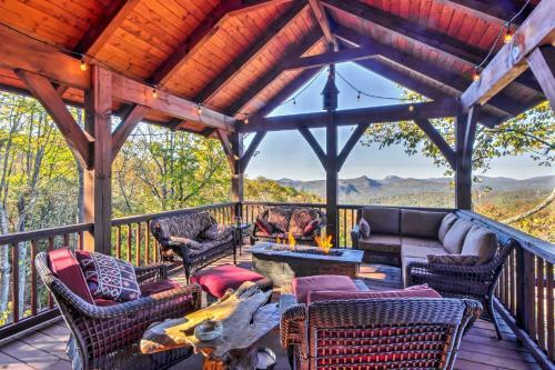 Luxury Sapphire Cabin Mtn Views And Resort Access!