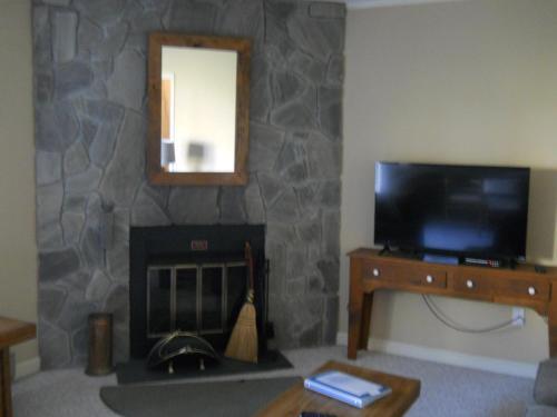 Sugar Ski & Country Club Unit 614