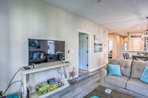 Apartamento Golf Retreat, Pool - Ideal Sunset Beach Spot!