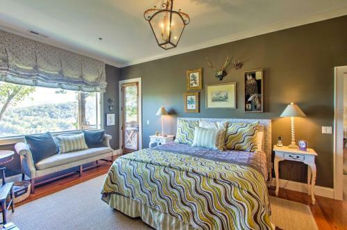 Apartamento Bryson City Condo With Deck For Viewing Fall Colors!