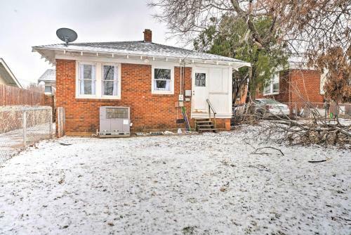 Pet-friendly Okc Home, 3 Miles To Downtown!