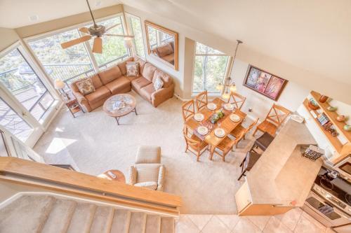 River Ridge One-bedroom Condos