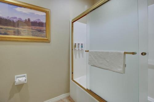 River Ridge Two-bedroom Condos