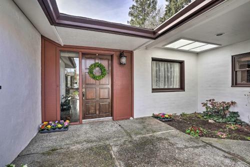 Serene Riverfront Escape With Hot Tub And Views!