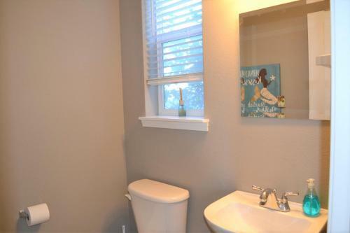 311 N Downing