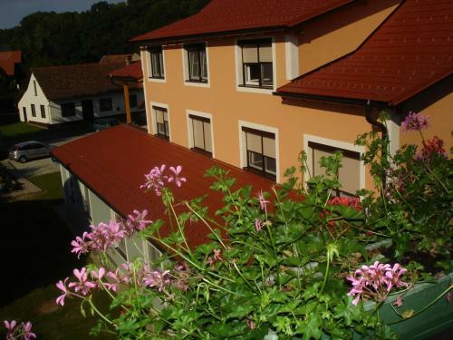 Altneud�rflerhof Hotel Garni