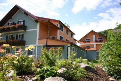 Altneud�rflerhof Hotel Garni