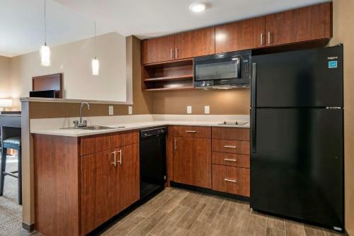 Hotel Comfort Suites Camp Hill-harrisburg West