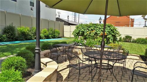 Villa Downtown Bucher House