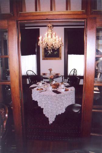 Manheim Manor Bed & Breakfast