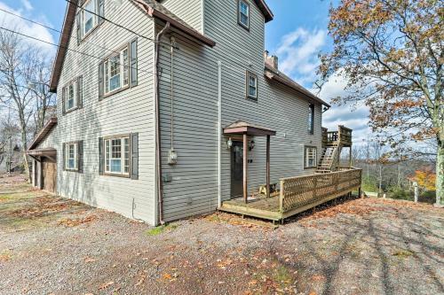 Lake Harmony Home With Hot Tub, Deck And Forest Views!