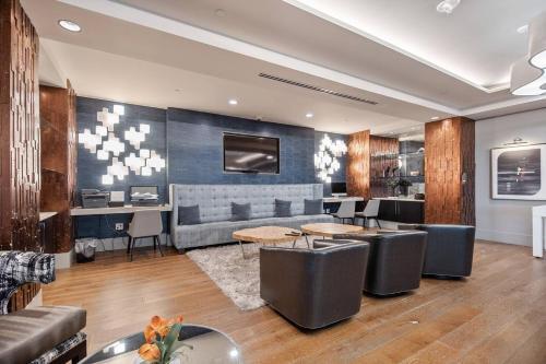 Apartamento Spacious Loft + Amenitized Building
