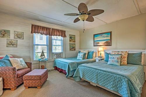 Beachfront Edisto Island Townhome With Screened Porch