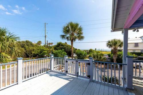 1120 E Arctic Ave - Neptune's Folly - Ocean View