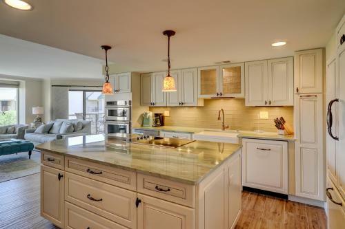 2512 Villamare Penthouse Ocean View