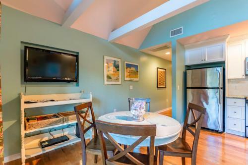 4257 Mariners Watch Villa