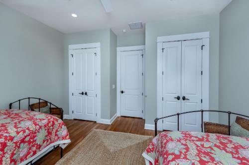162 Surfsong Road