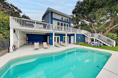 Wild Dunes Estate With Private Pool -steps To Beach Home