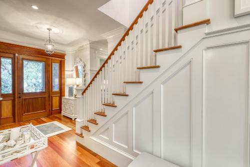 176 Governors Drive