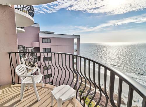 Aparthotel Suites At The Beach