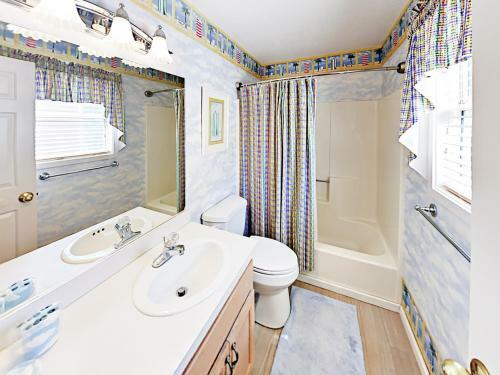1027 North Sea Bridge Court Home