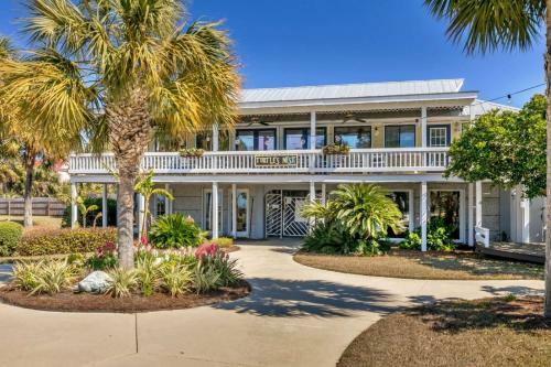 L 212 Harbor Island Condo