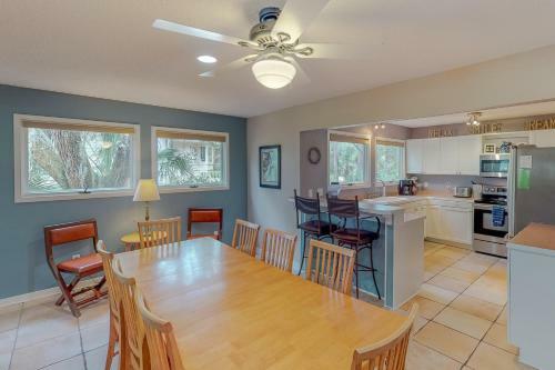 3080 Marsh Gate