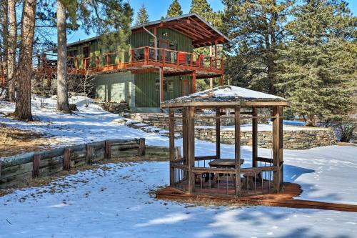 Tranquil Retreat On Creek With Deck On 30 Acres