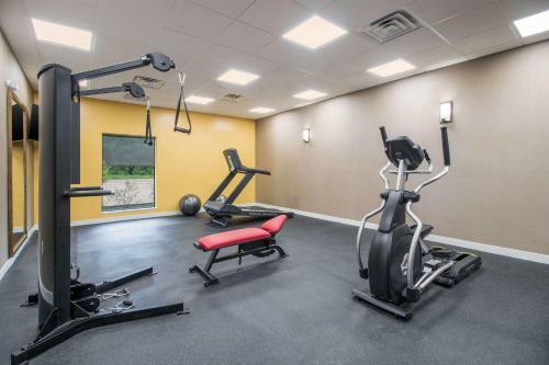 Hotel Comfort Suites