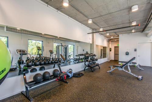 Apartamento Illume - Posh Resort Community - Courtyard Pool Condo