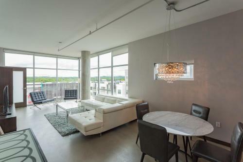New! Modern And Spacious Nashville Corporate Condo