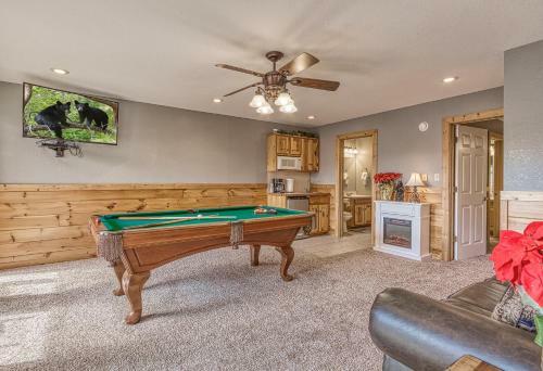 Smoky Mountain Dreamin Cabin