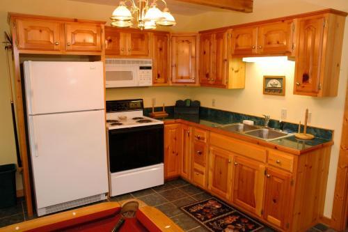 Home On The Ridge Sevierville Cabin