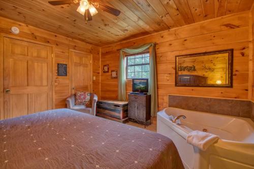 Dream Maker #120 By Aunt Bug's Cabin Rentals